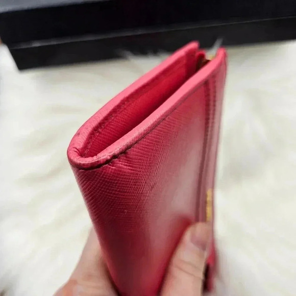 Prada Saffiano Peonia Pink  Zippy Wallet - Picture 11 of 16